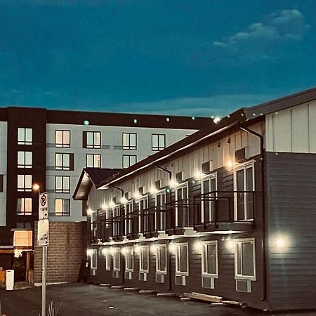 Econo Lodge Принс-Джордж Екстер'єр фото