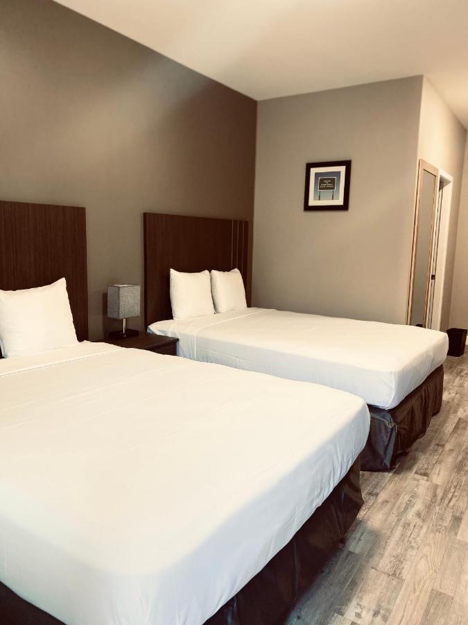 Econo Lodge Принс-Джордж Екстер'єр фото