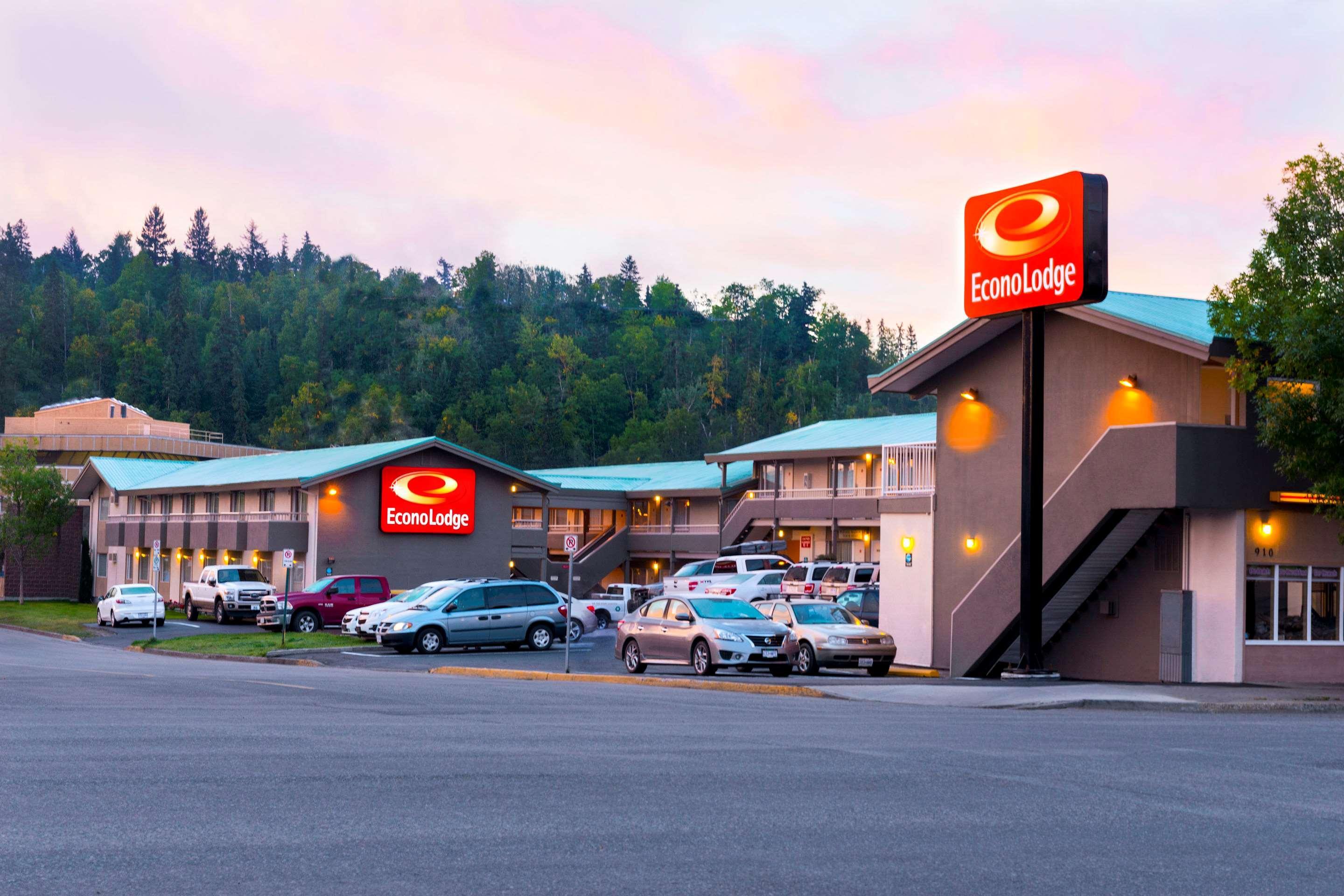 Econo Lodge Принс-Джордж Екстер'єр фото
